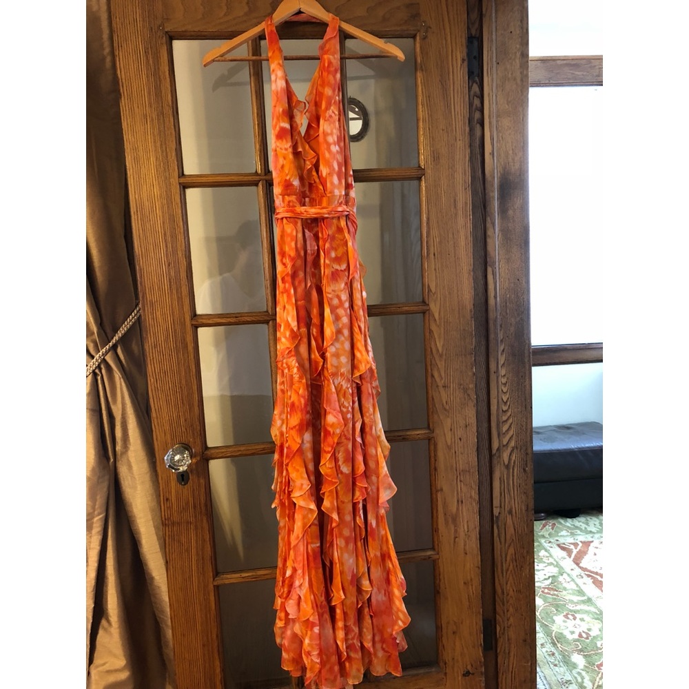 Carmen Marc Valvo size 2 Orange Print Dress!